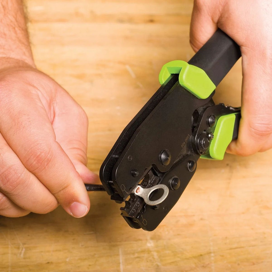 Pinza 9" para Prensar Terminales de Cable de 26 - 8 AWG, Greenlee - Tienda Henca