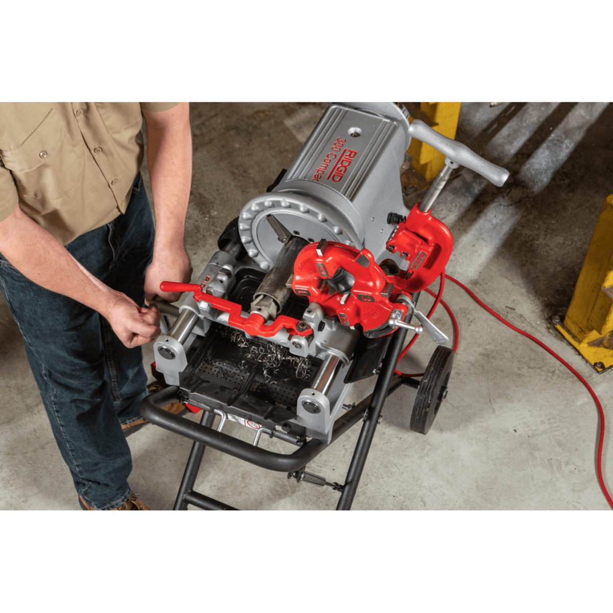 Roscadora 300 Compacta RIDGID | 1/8" - 2" | 115V | Rosca NPT - Tienda Henca
